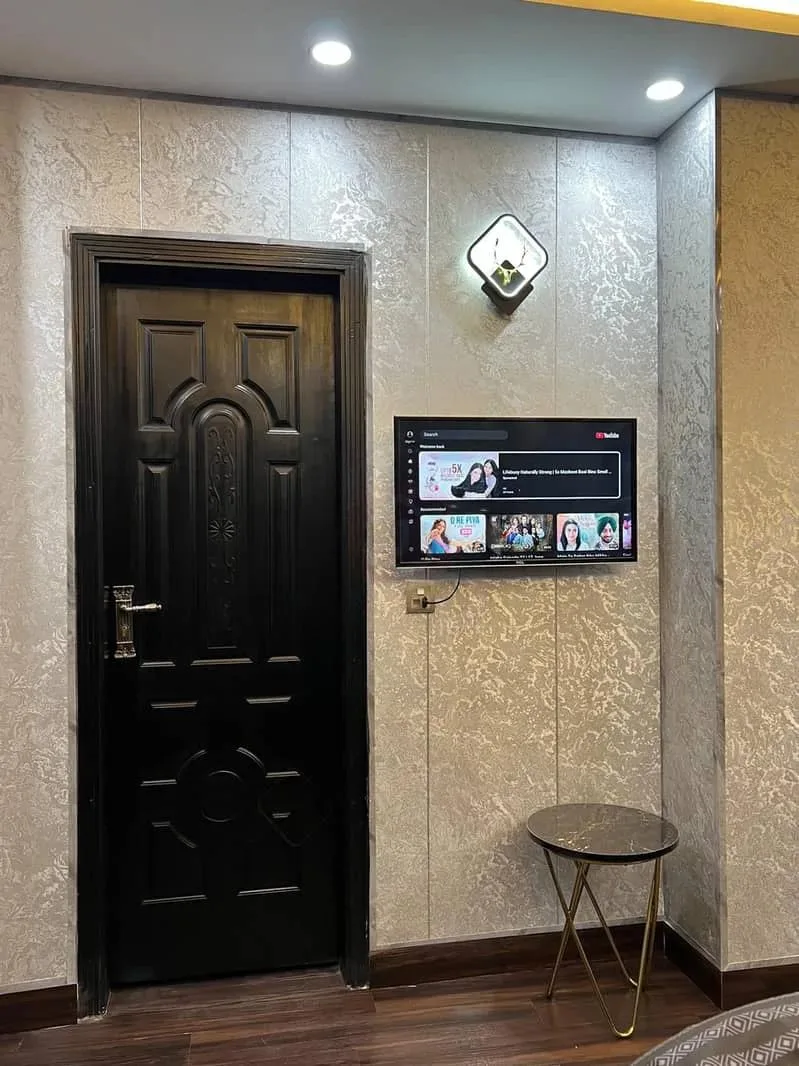 Newly Furnished 1 Bedroom Apartment for Rent in Defence Executive Tower, DHA Phase 2