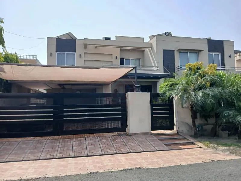 Stunning 2 Kanal Bungalow for Sale in DHA Lahore