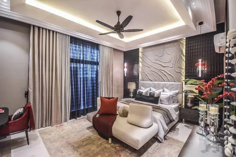 Modern Bungalow for Sale in DHA Phase 8 - Convenient Access to Lahore