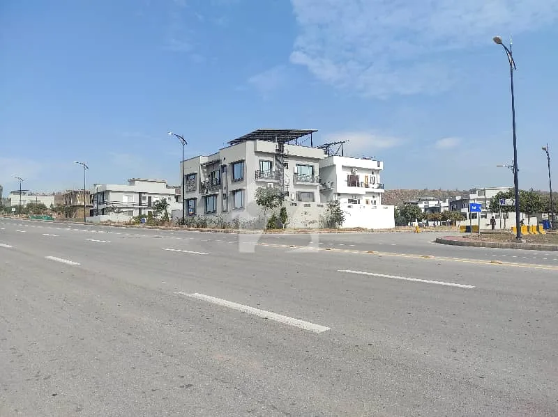 Corner Plot in Bahria Enclave Islamabad - 10 Marla with Extra Land