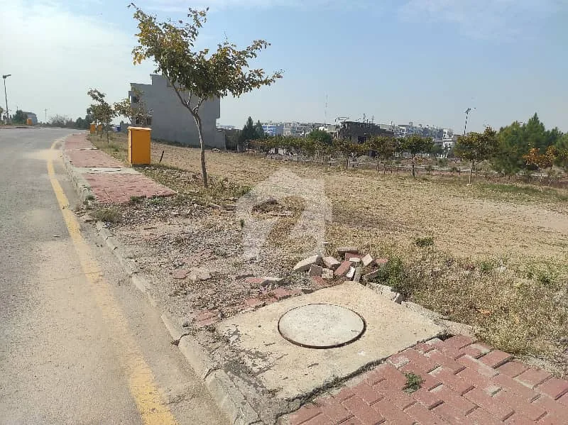 8 Marla Residential Plot Available in Sector J, Bahria Enclave Islamabad - Street 11