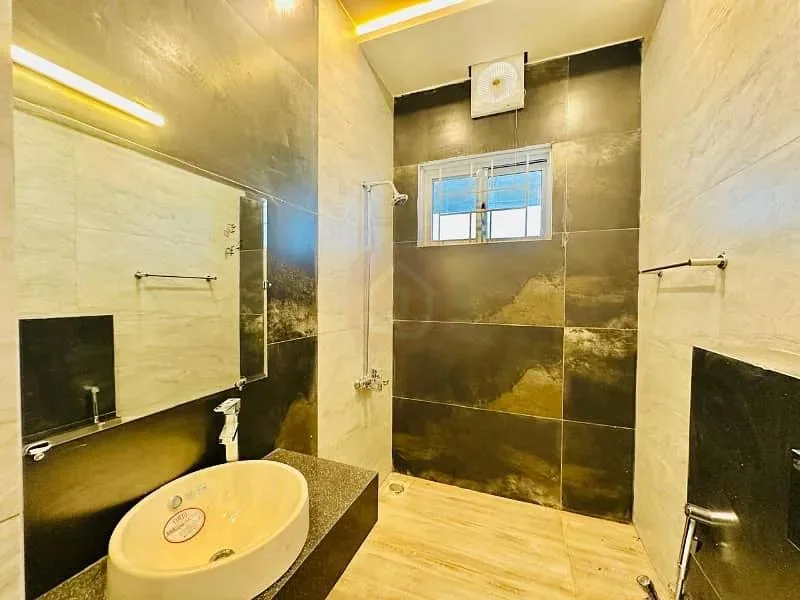 New 4 Bedroom House for Sale in Emaar Canyon Views - 14 Marla