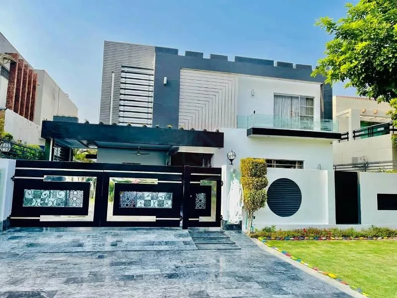 One Kanal Modern Designer Bungalow For Sale in DHA Phase 5, Lahore