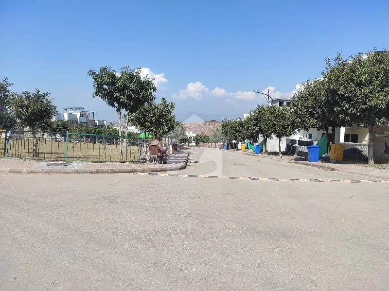 5 Marla Residential Plot Available in Sector N, Bahria Enclave