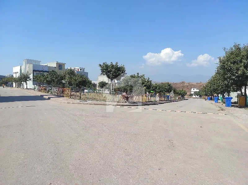 5 Marla Residential Plot Available in Sector N, Bahria Enclave