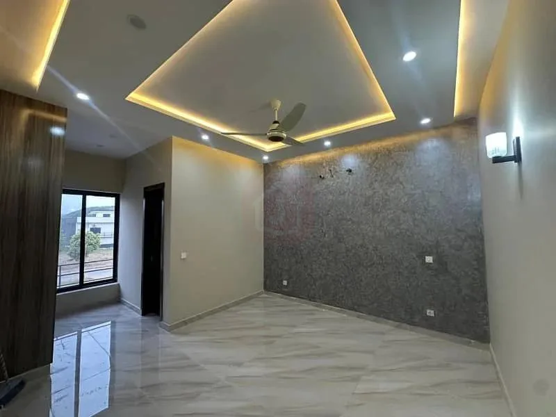 Modern 10 Marla House for Sale in Bahria Enclave Sector C1, Islamabad