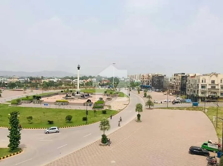8 Marla Plot Available in Sector J Bahria Enclave