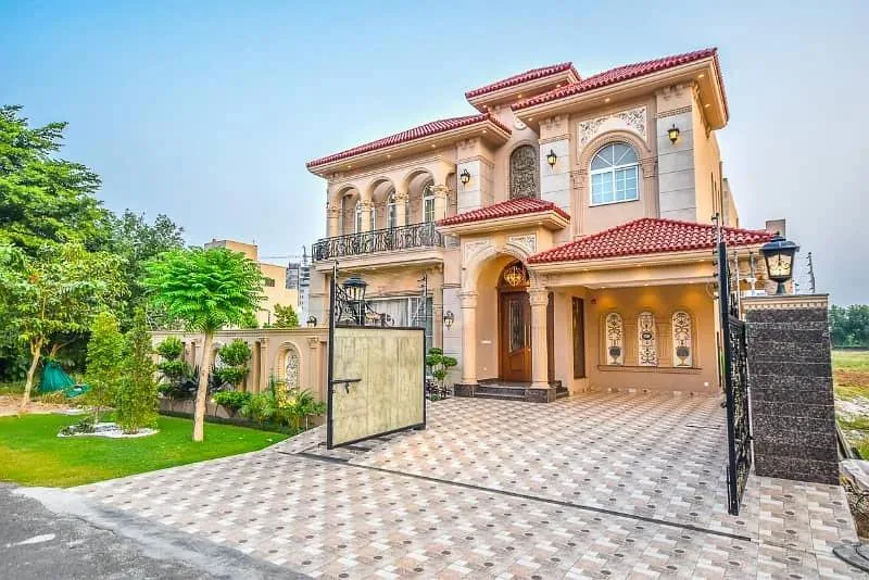 Modern Spanish Bungalow Available in DHA Phase 4