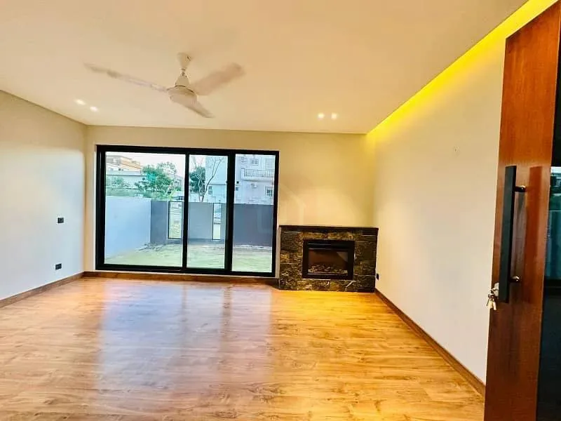 Brand New Luxurious House Available in DHA Phase 2