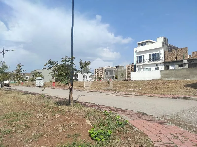 Corner 5 Marla Plot Available in Sector I, Bahria Enclave Islamabad | Includes 2 Marla Extra Land