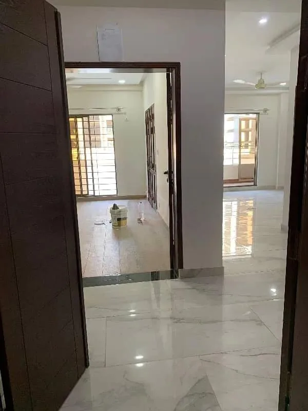 4-Bedroom Apartment on 1st Floor in Askari Heights 5 for Sale