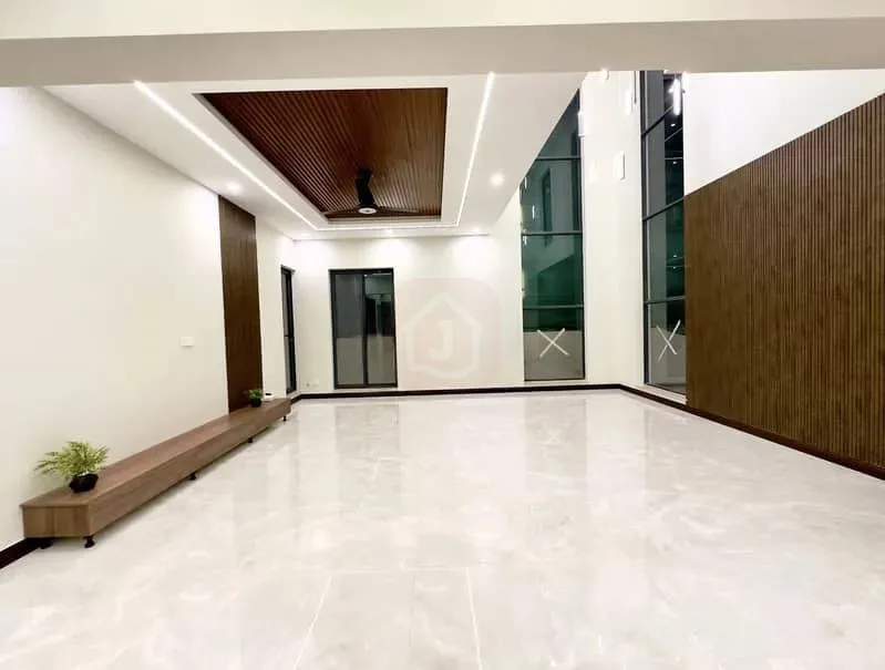 One Kanal Designer Home for Sale in DHA Phase 2