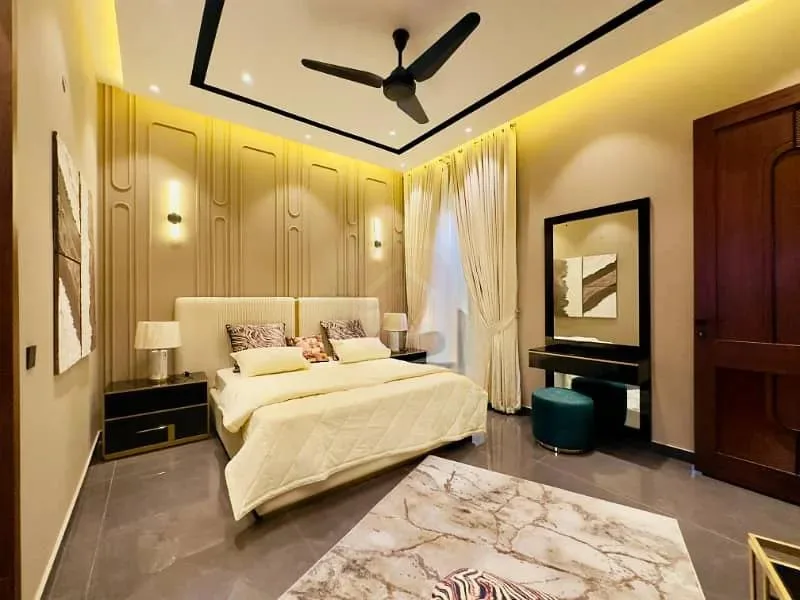 Stunning 1 Kanal Bungalow for Sale Near Dolmen Mall in DHA Phase 6