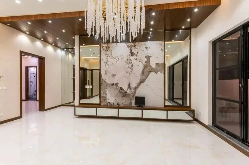 Stunning One Kanal Ultra-Modern Bungalow for Sale in DHA Lahore