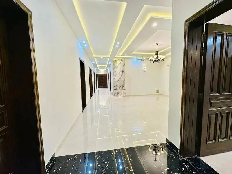 Newly Built Designer Home in Prime Location