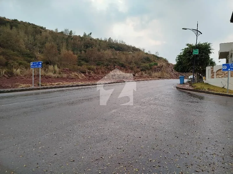 Prime 1 Kanal Residential Plot in Bahria Enclave Islamabad, Sector M - Street 10