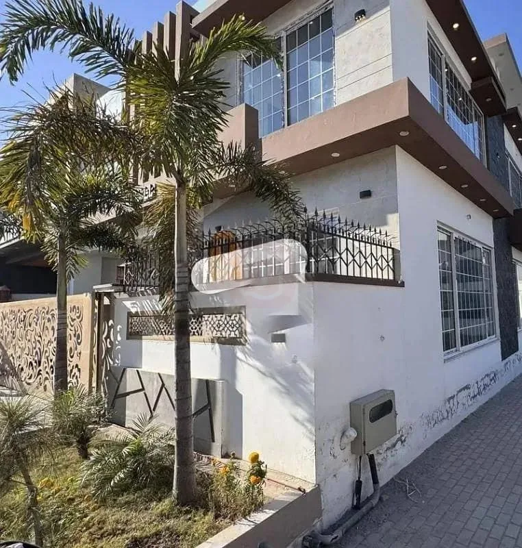 Stunning 10 Marla House for Sale in Top City 1, Islamabad
