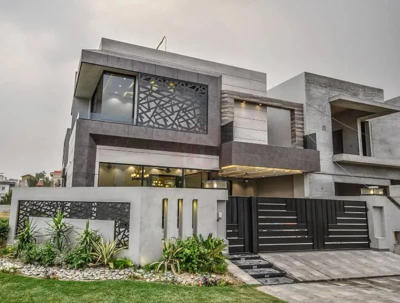 Spacious 5.5 Marla Corner House with 6 Kv Solar in DHA 9 Town - Block D