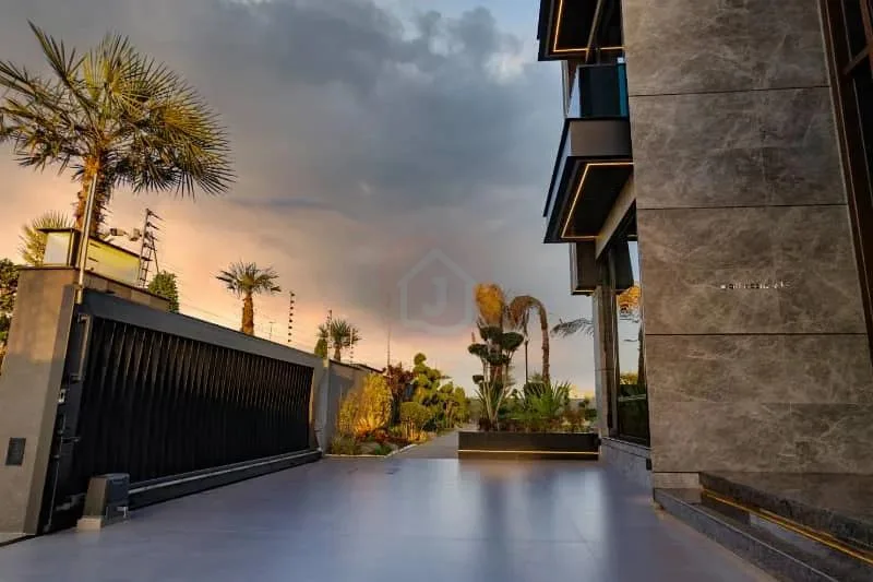 Stunning 2 Kanal Lawn with 1 Kanal Luxury Bungalow in DHA Lahore