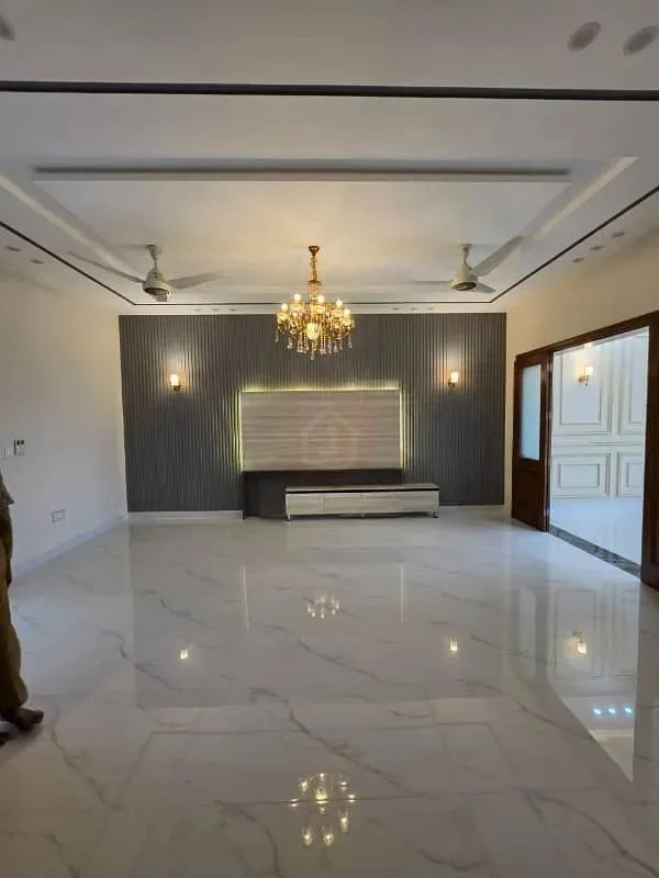 NEWLY BUILT HOME IN ISLAMABAD