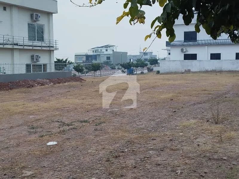 10 Marla Residential Plot on Boulevard for Sale in Bahria Enclave Sector C1 Extension