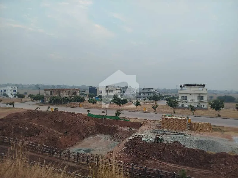 10 Marla Residential Plot on Boulevard for Sale in Bahria Enclave Sector C1 Extension
