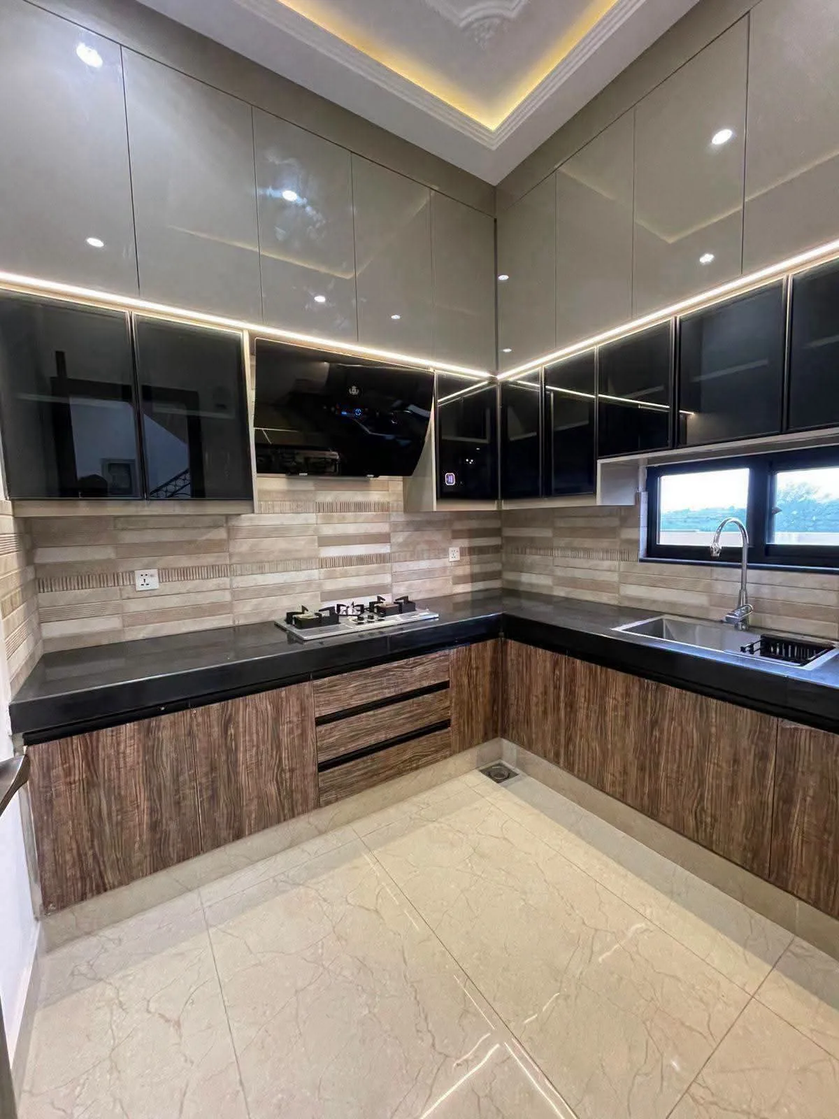 5 Marla Brand New Basement House For Rent 🛖