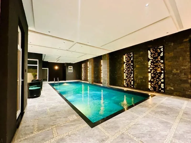 10 Marla Luxury House | Full Basement | Pool | Cinema Hall