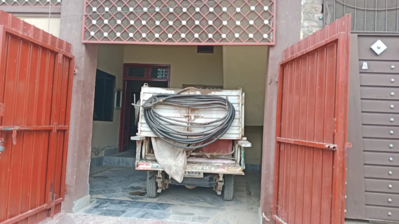 3.8 marla house for sale in excellent condition