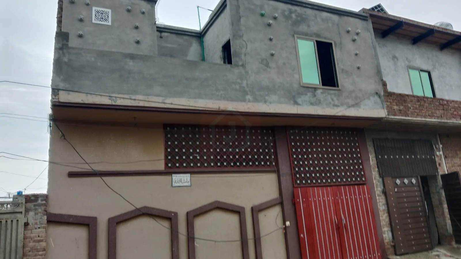 3.8 marla house for sale in excellent condition