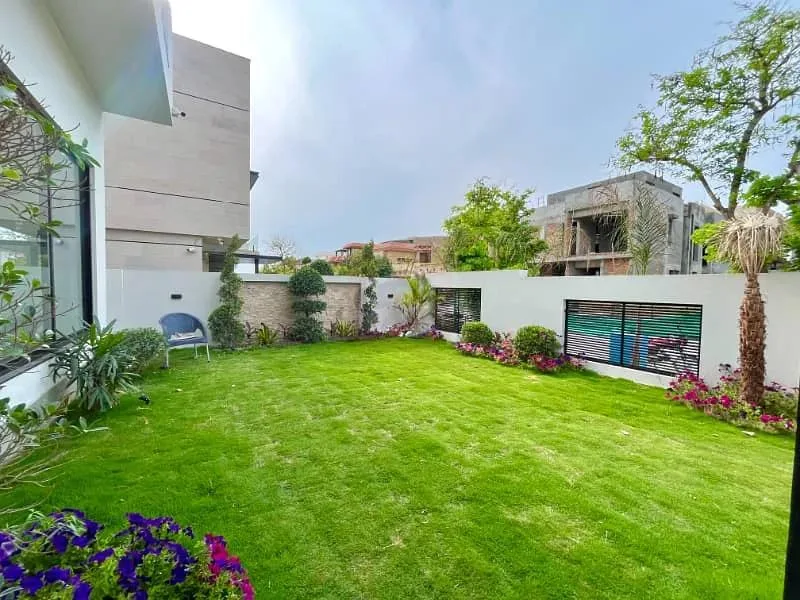 1 Kanal Contemporary Home Available in DHA Phase 2, Islamabad