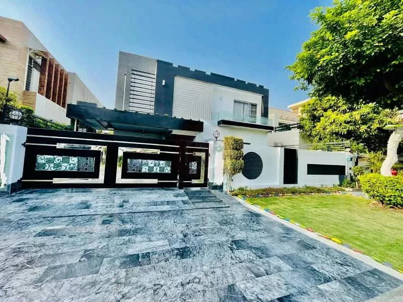 One Kanal Modern Designer Bungalow For Sale in DHA Phase 5, Lahore