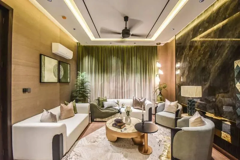 1 Kanal Semi-Furnished Luxury Villa with 5 Bedrooms for Sale in DHA