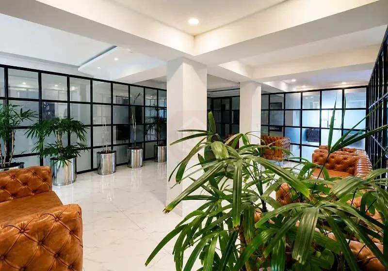 6000 SQFT Semi-Furnished Corporate Office in Blue Area