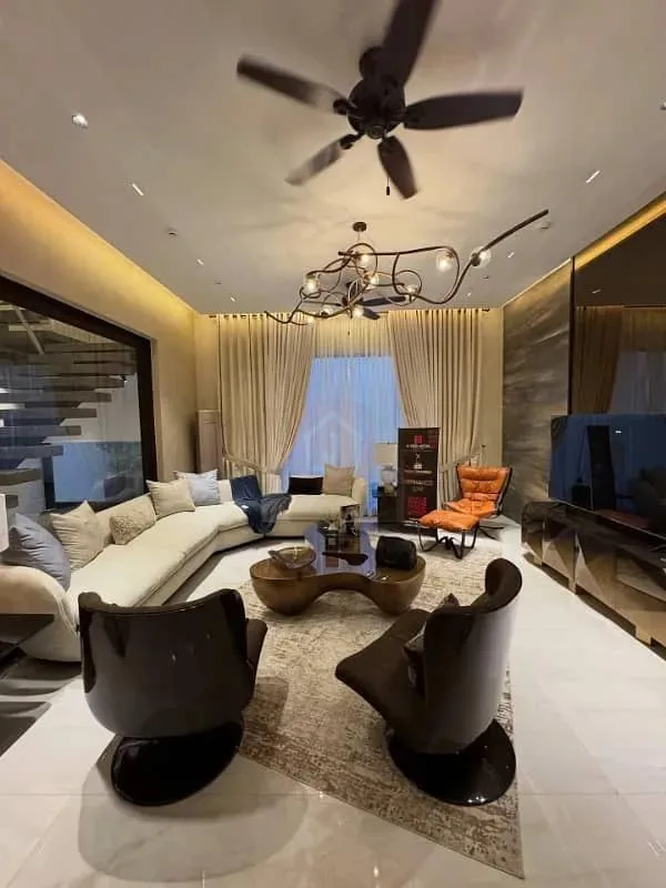 One Kanal Luxury Bungalow With Basement & Pool For Sale in DHA Lahore