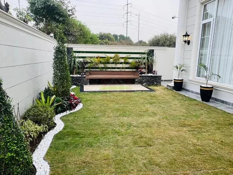 Stunning Semi-Furnished One Kanal Bungalow with Full Basement in DHA Lahore