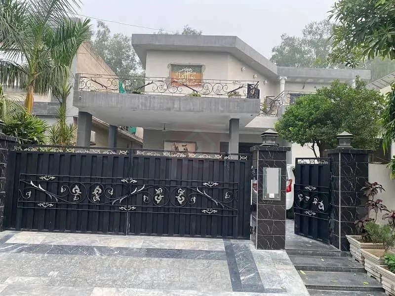 22 Marla Modern 6-Bedroom Bungalow for Sale in DHA Lahore
