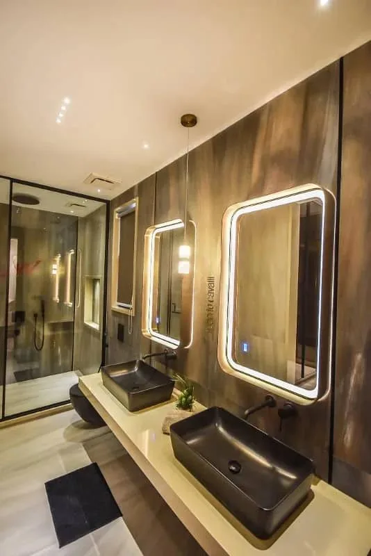 Luxury 1 Kanal Bungalow for Sale in Prime DHA Phase 8 Location