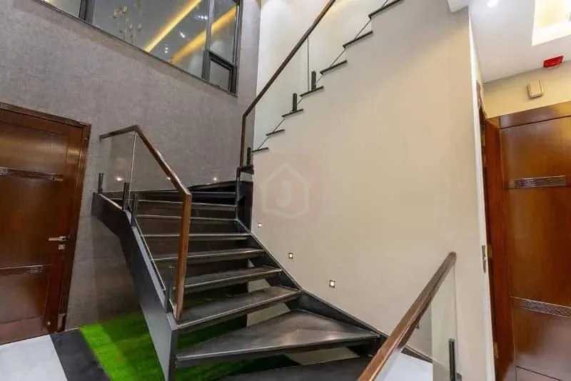 1 Kanal Stunning Home Available in DHA Phase 2 Islamabad
