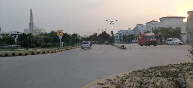 1 Kanal Plot Available for Purchase in Bahria Enclave Islamabad (Sector C)