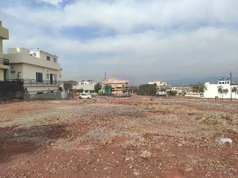 10 Marla Residential Plot Available in Sector M Bahria Enclave, Islamabad