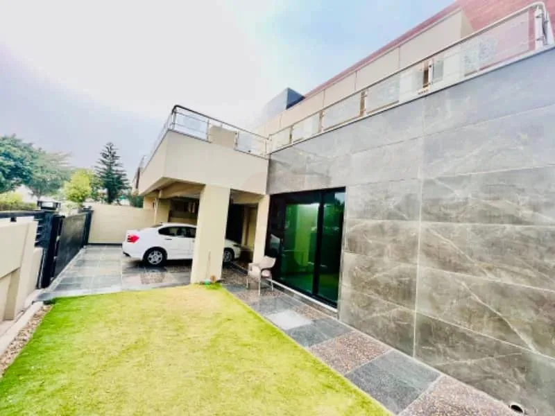 1 Kanal Used House for Sale in DHA Defence Phase 2