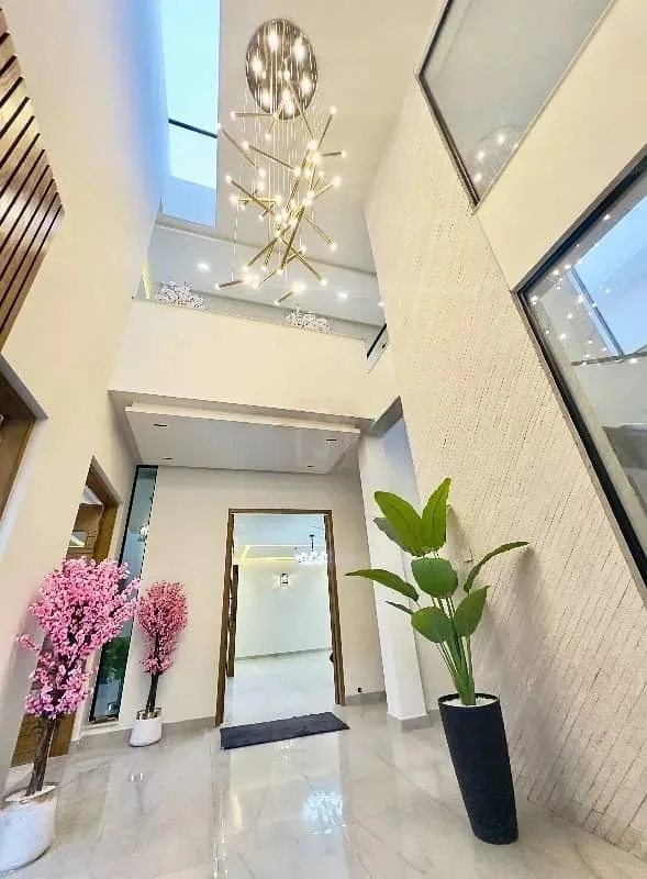 Luxury 1 Kanal Designer Home in DHA Phase 2