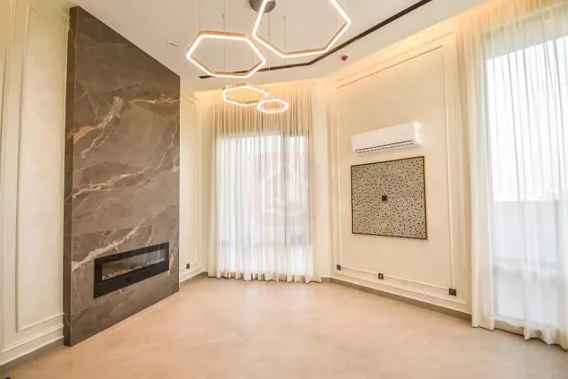 Luxury One Kanal House Available Near Defence Raya