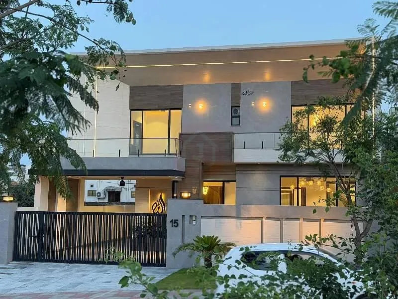 1-Kanal Designer Home Available in DHA Phase 2