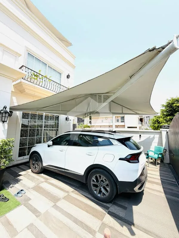 1 Kanal Luxury Villa for Sale in Top City 1 - Act Fast!