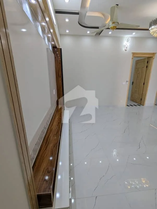 10 Marla Double Unit House in Islamabad Top City 1