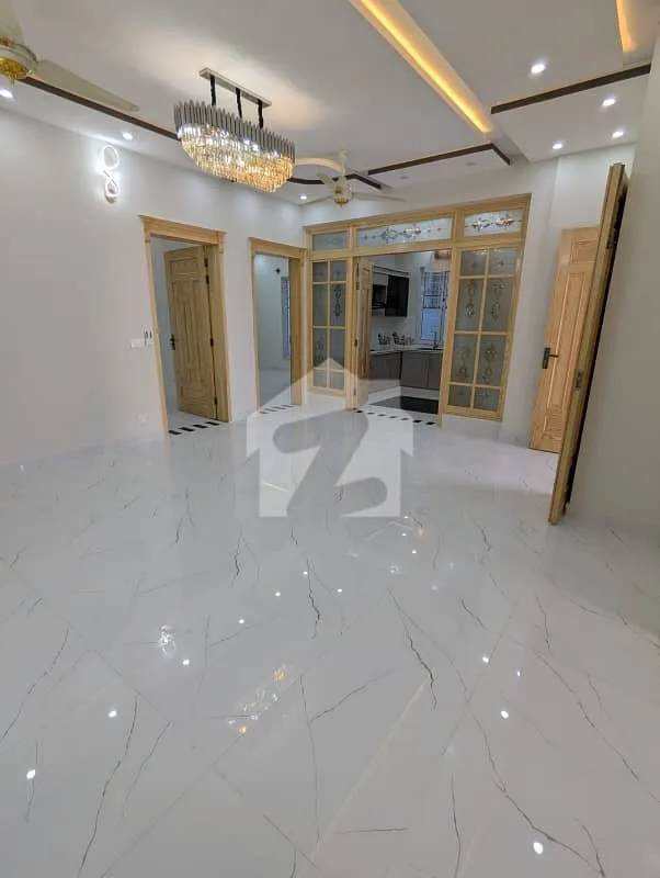 10 Marla Double Unit House in Islamabad Top City 1