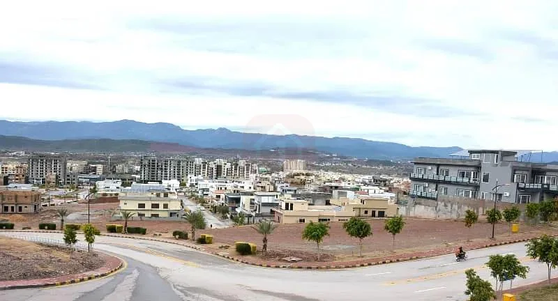 Corner 10 Marla Residential Plot Available in Sector C1, Bahria Enclave Islamabad