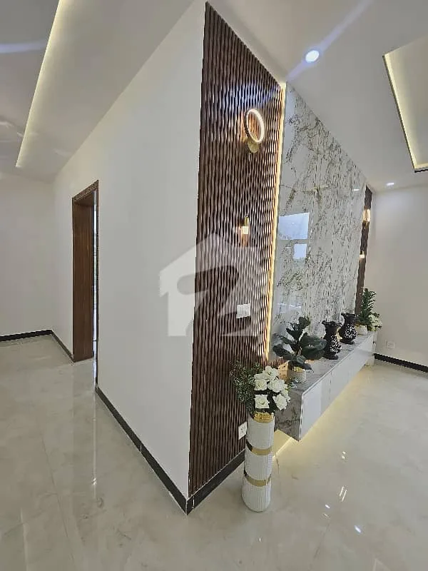 10 Marla House Available for Sale in Top City 1 - Block A